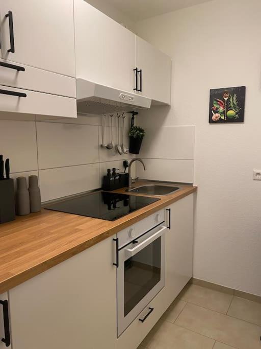Design, Hochschule, Wildpark, Zentral, Waipu Tv, Netflix Apartment Pforzheim